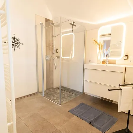 Apartment Residenz - Himmelstraeumer - Penthouse - Sauna - Parkplatz *