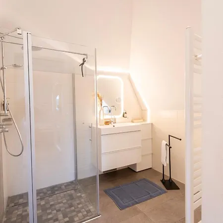 Residenz - Himmelstraeumer - Penthouse - Sauna - Parkplatz Apartment Bad Zwischenahn