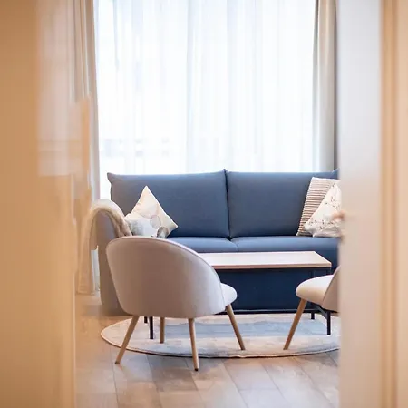 Hello Holidays Residenz - Himmelstraeumer - Penthouse - Sauna - Parkplatz Bad Zwischenahn